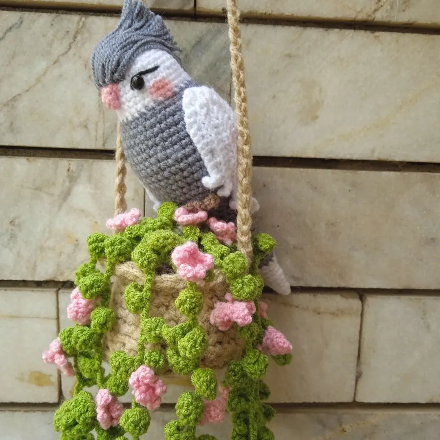 آویز گل و پرنده دستباف