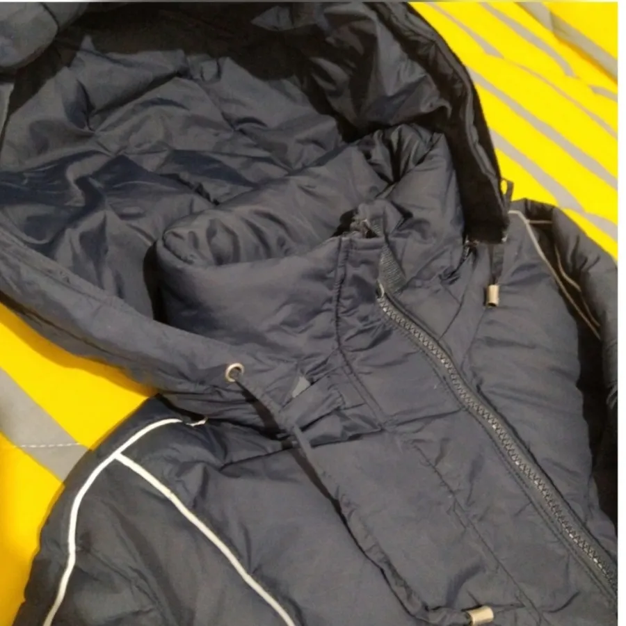 کاپشن بادگیر