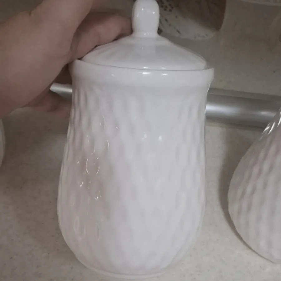 ظروف آشپزخانه