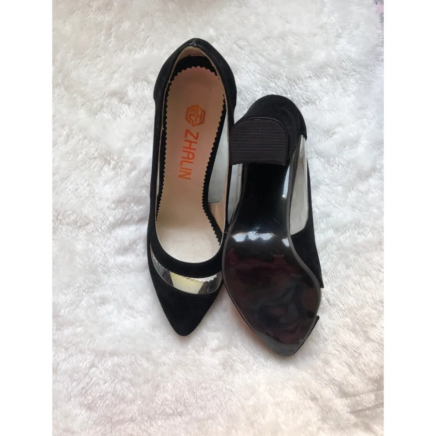 کفش پاشنه بلند مشکی مخملی