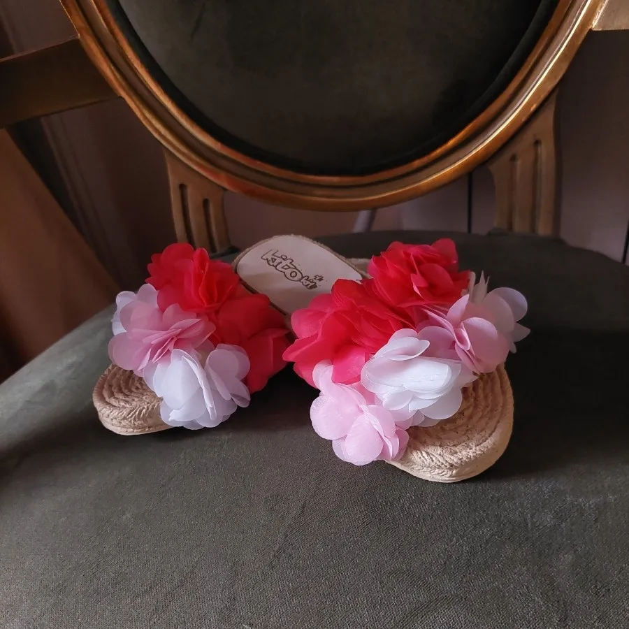 دمپایی( ورق بزنید )