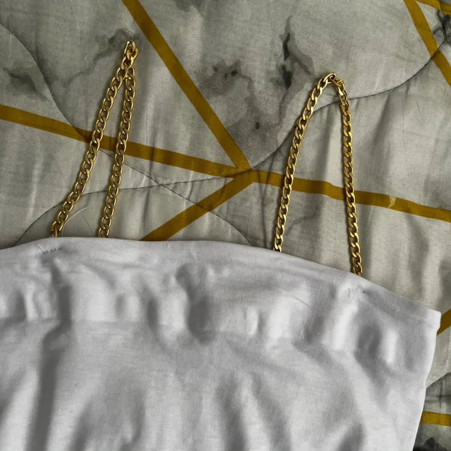 پیراهن ساحلی