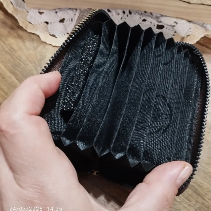 جا کارتی چرم