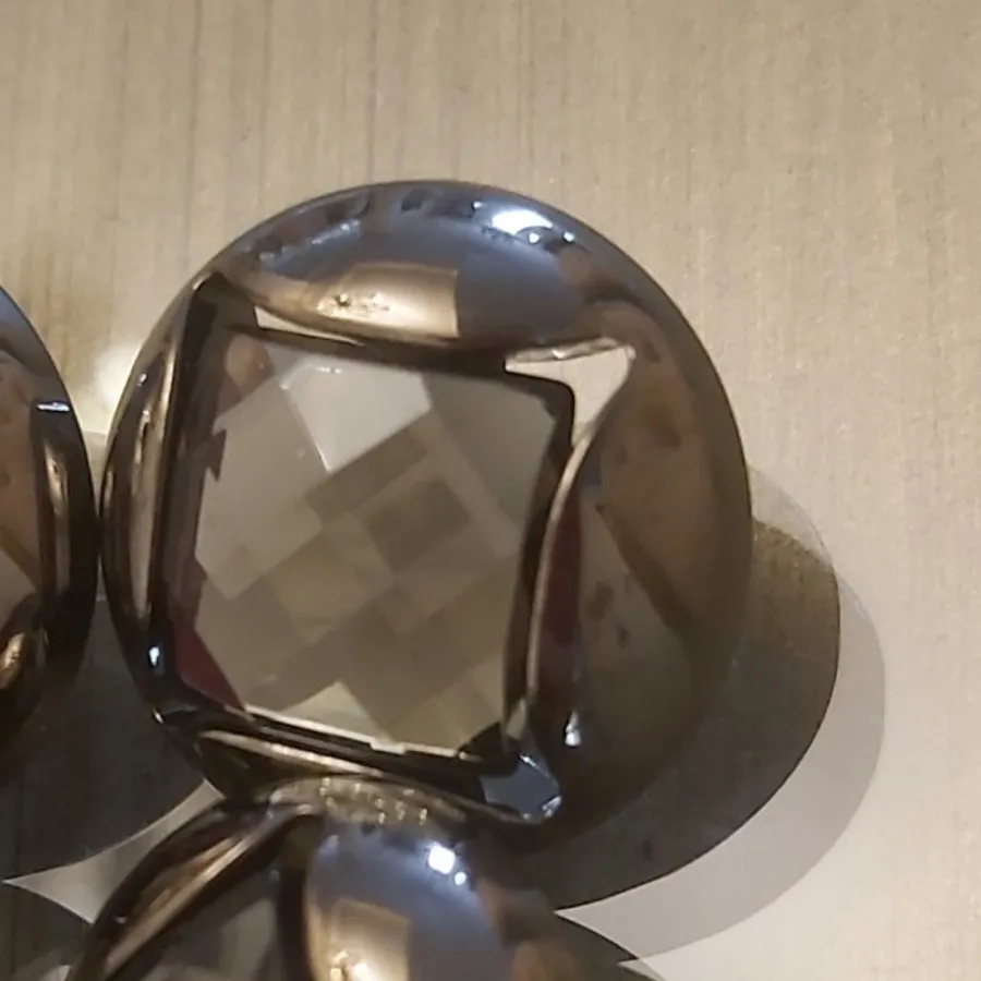 دکمه لباس شیک و زیبا