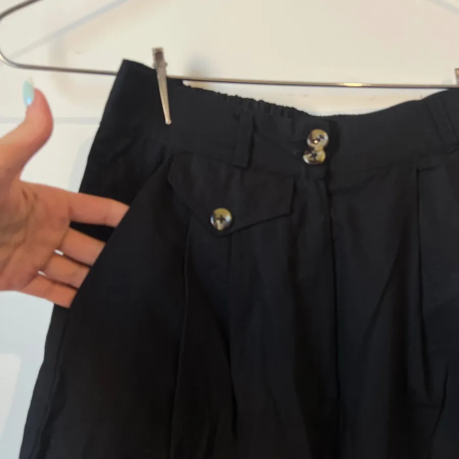 شلوارک پارچه ای