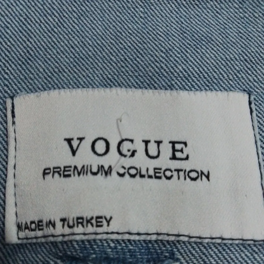 کت جین برند VOGUE