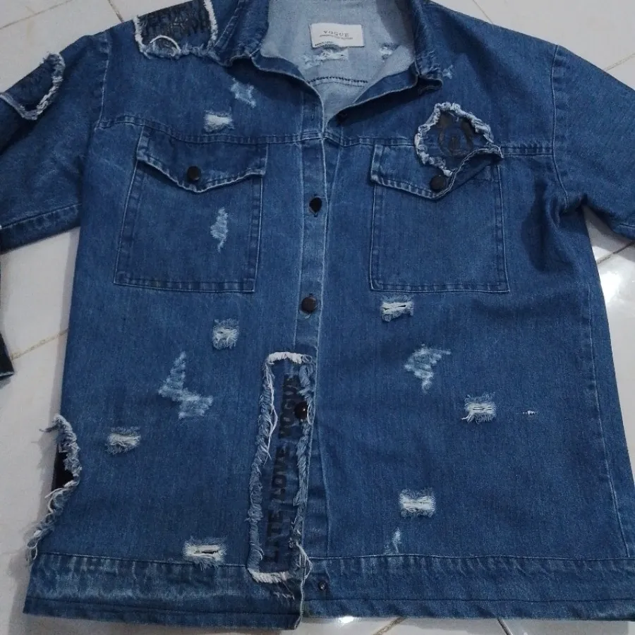 کت جین برند VOGUE