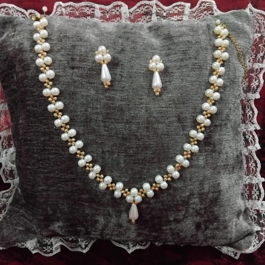 ست گردنبند و گوشواره