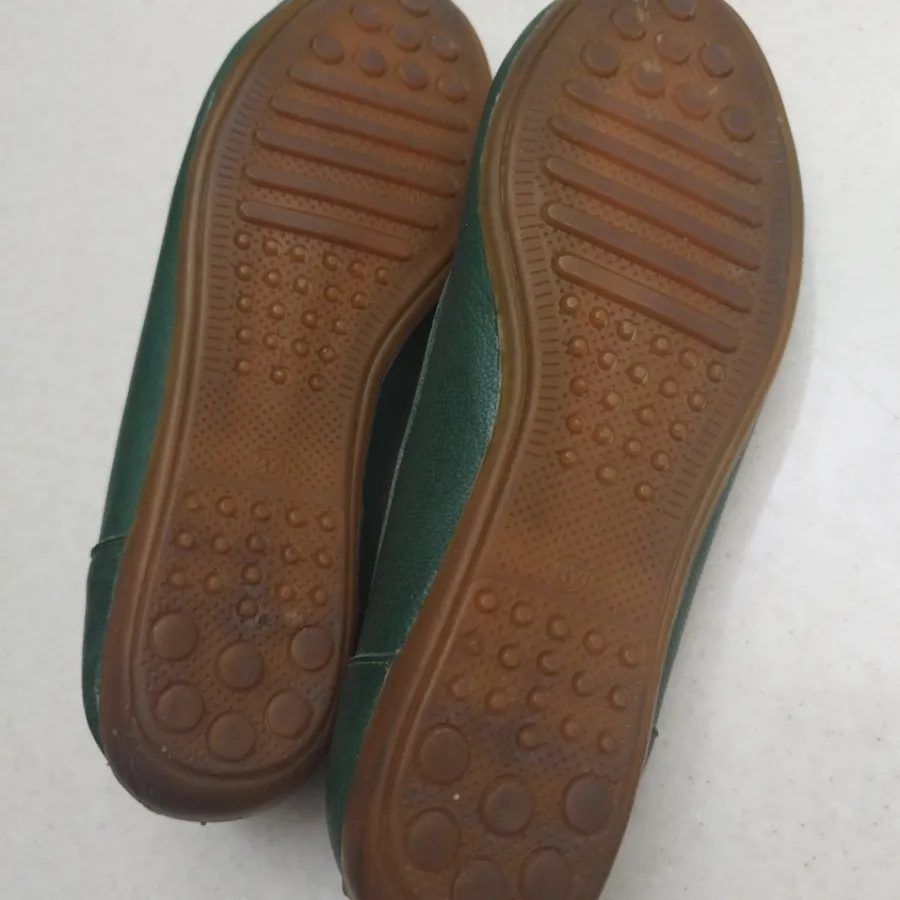 کفش چرم عروسکی برند تکیف