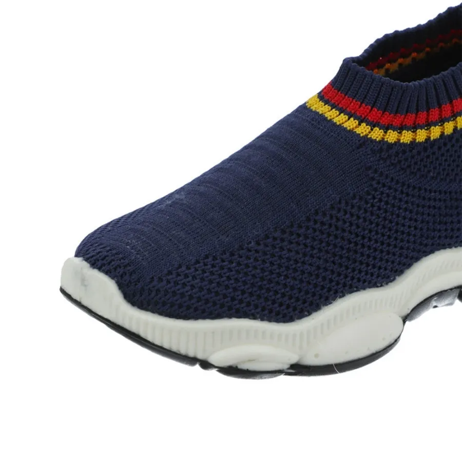 کفش بچگانه چراغدار