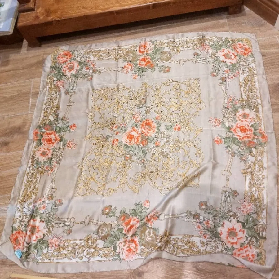 روسری زنانه ابریشم