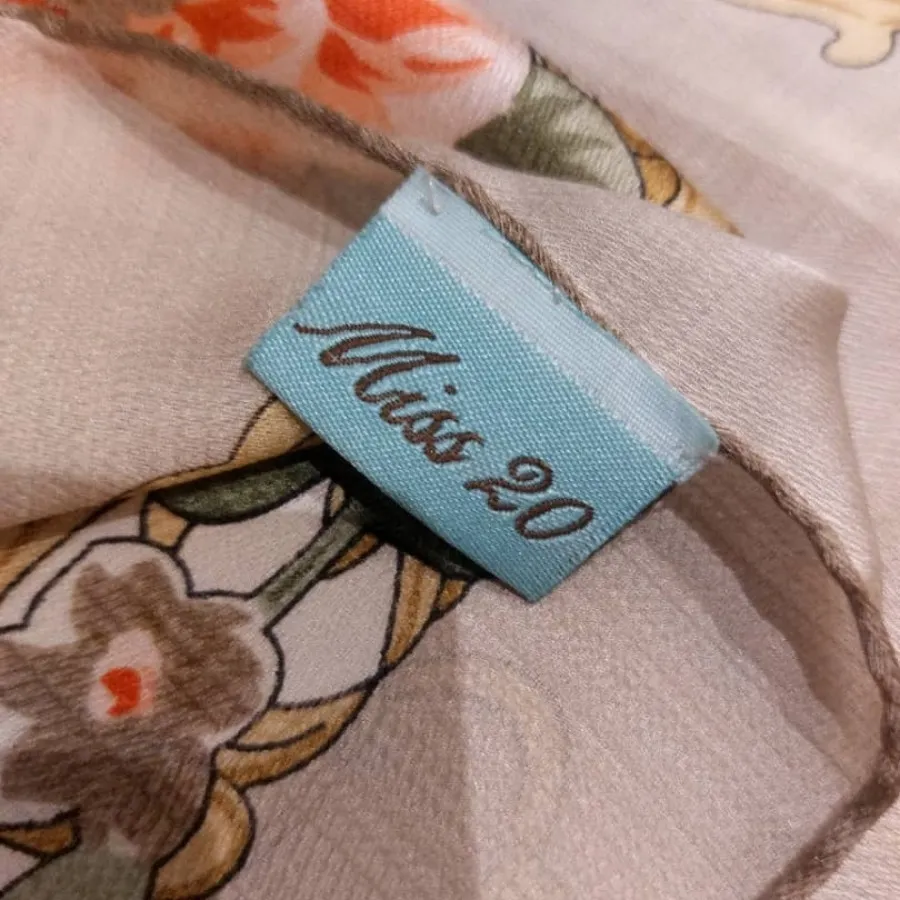 روسری زنانه ابریشم