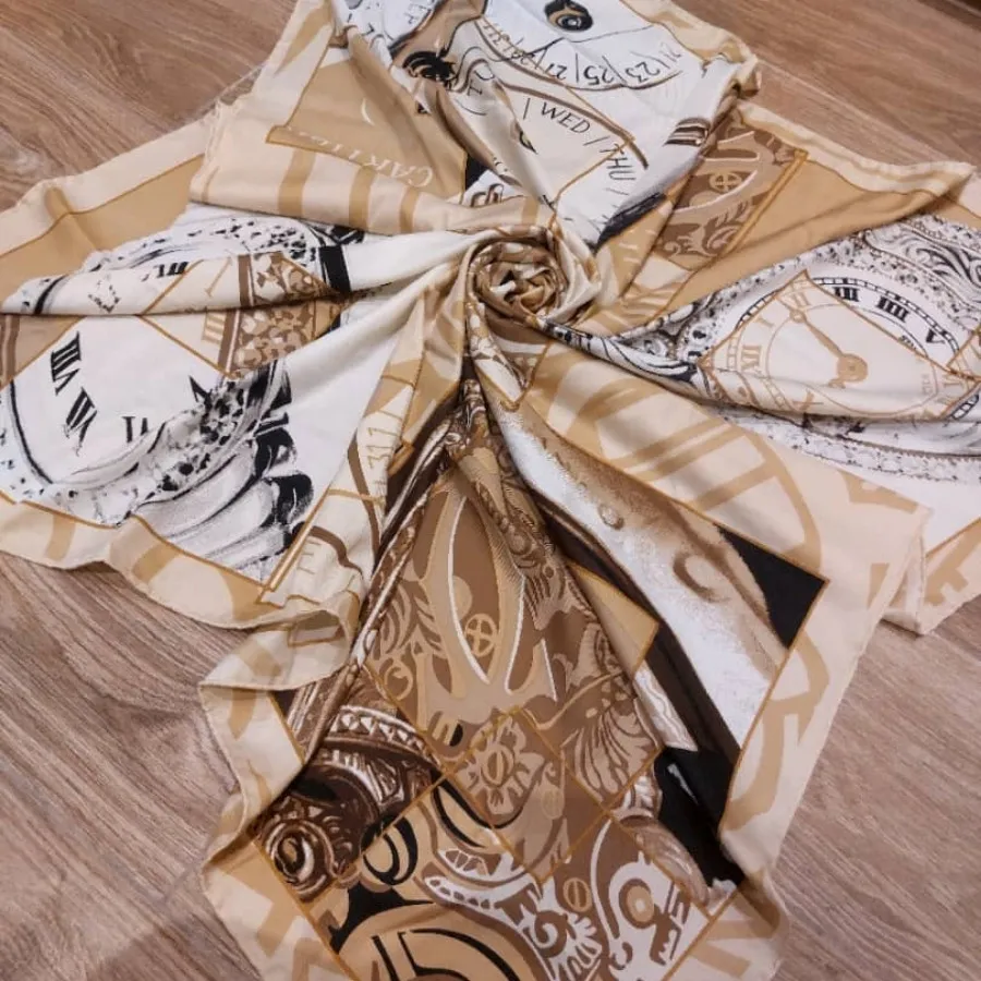 روسری زنانه