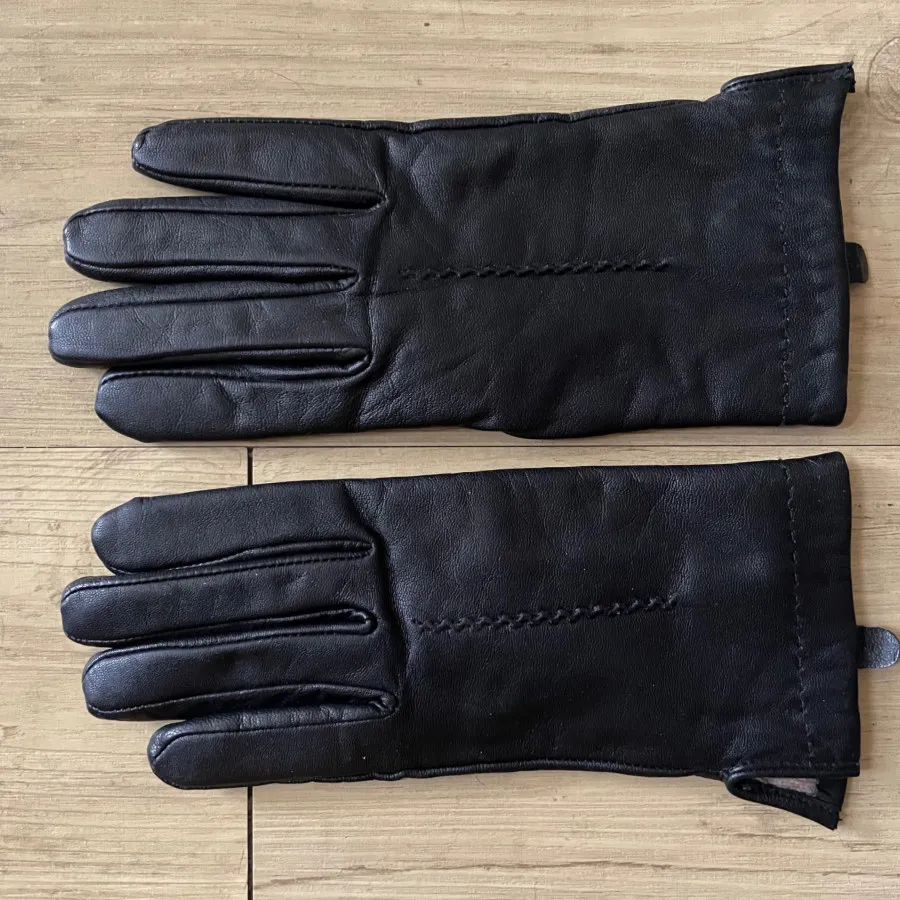 دستکش چرمی بنتون Benetton