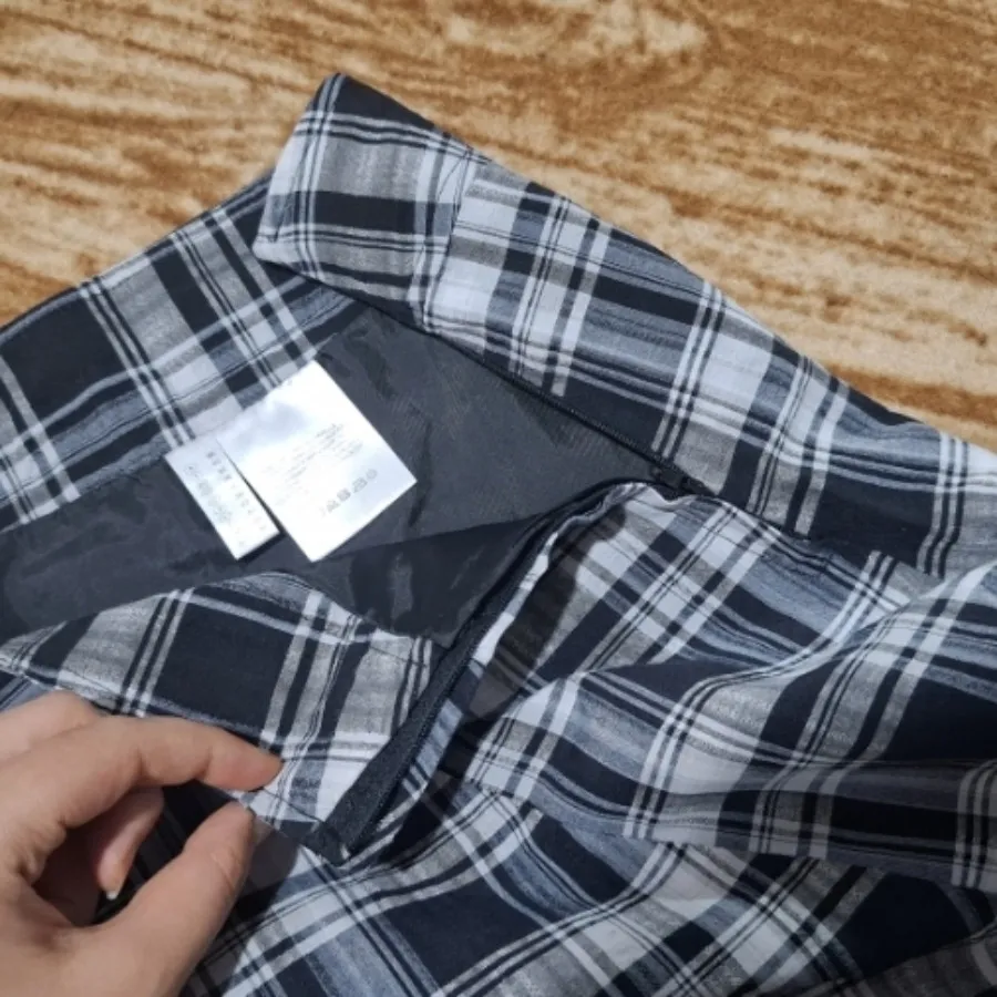 دامن کوتاه برند المانی