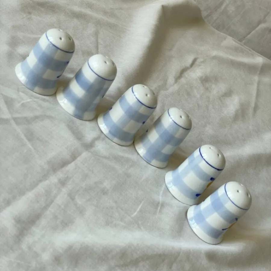 نمکدان/نمکپاش گلپنبه ای