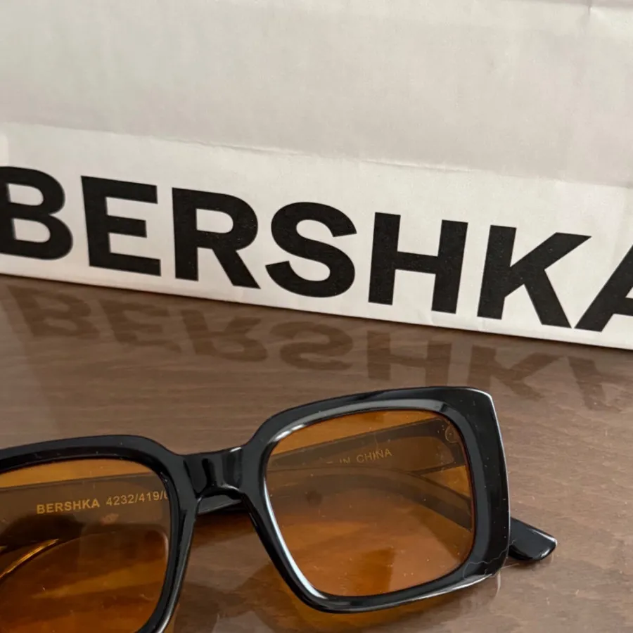 عینک ترندی برشکا