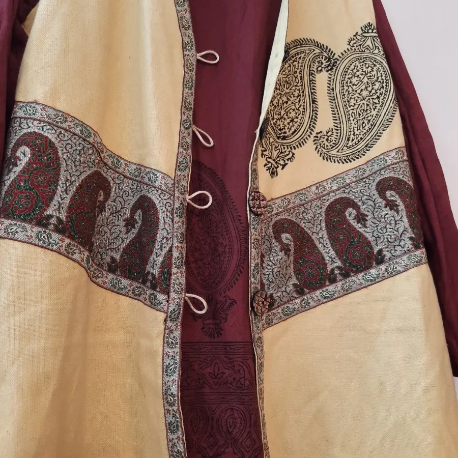 سارافون و تونیک سنتی