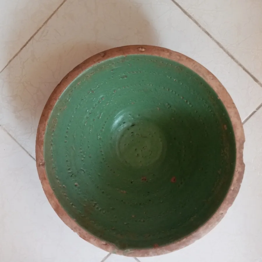 کاسه سفالی قدیمی