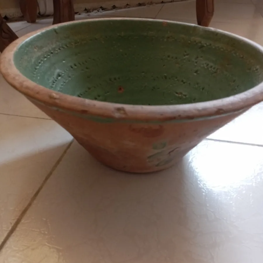 کاسه سفالی قدیمی