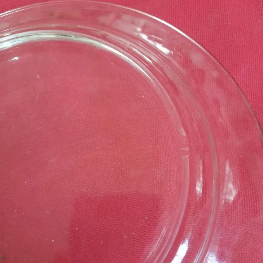 بشقاب بلور قدیمی