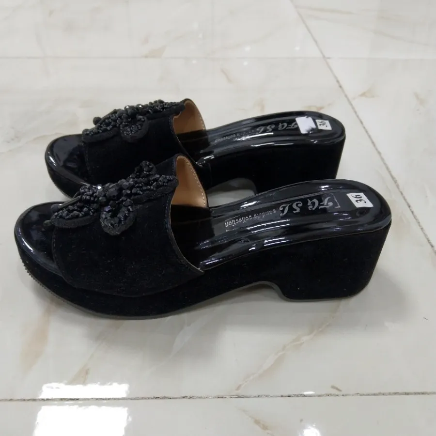 صندل مجلسی مشکی