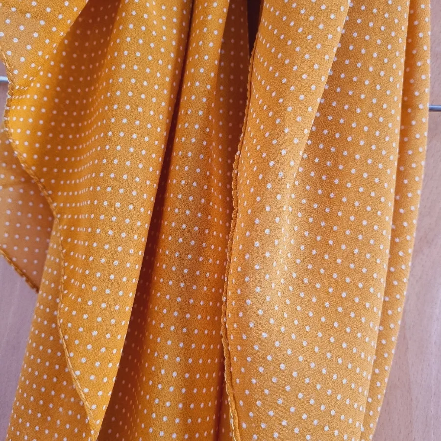 مینی اسکارف خالخالی