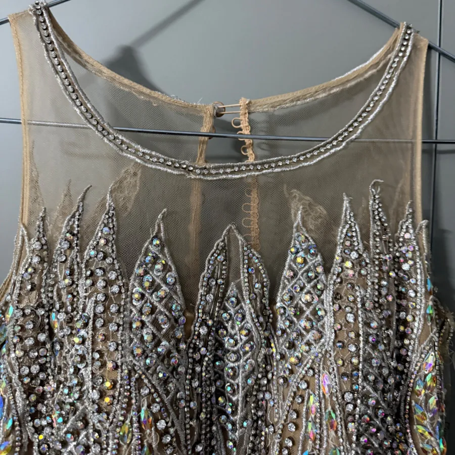 لباس نامزدی