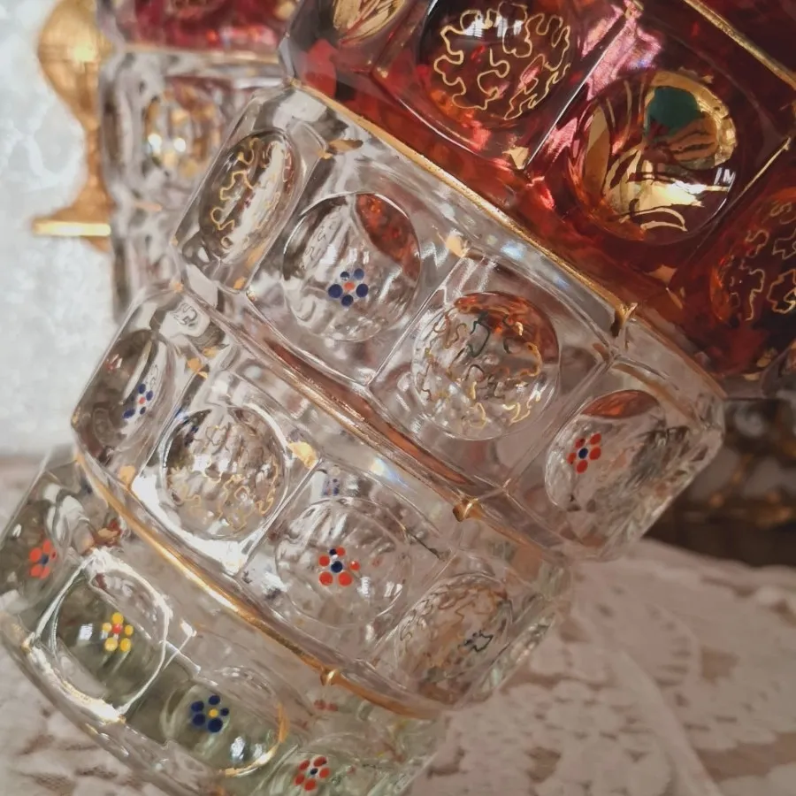 گلدان دانه نشان امریکایی