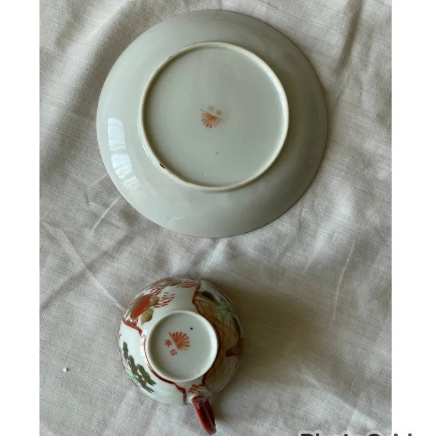 فنجان و نعلبکی ژاپنی باکس