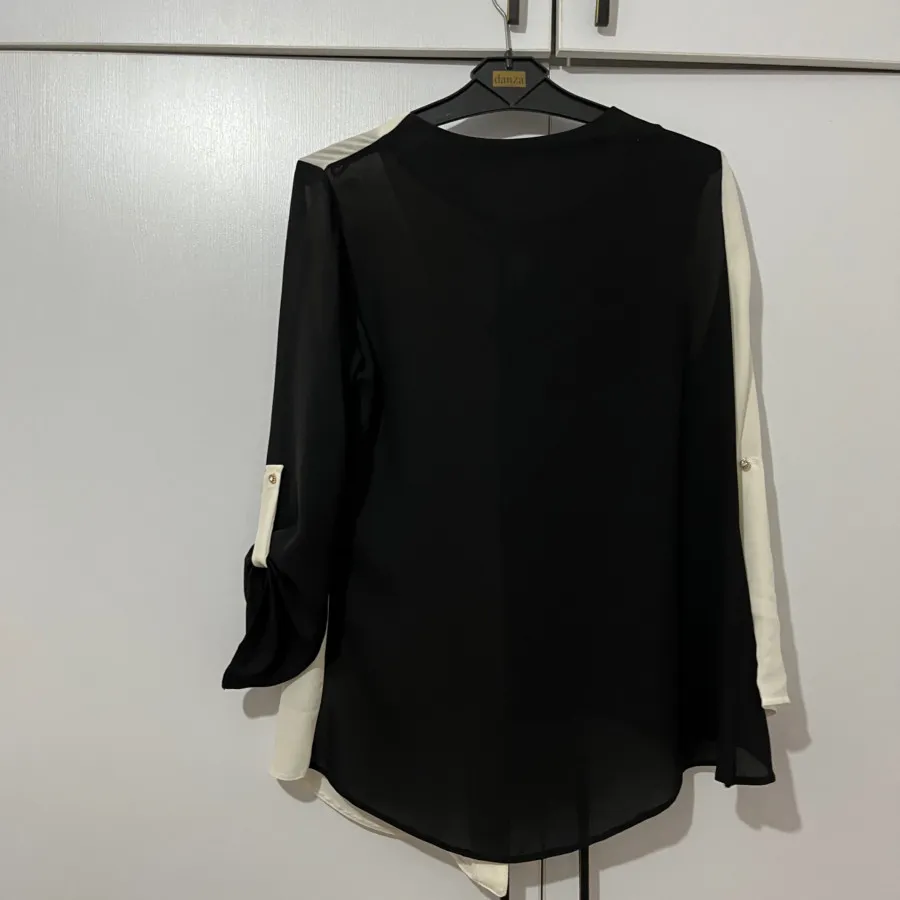 شومیز سیاه سفید