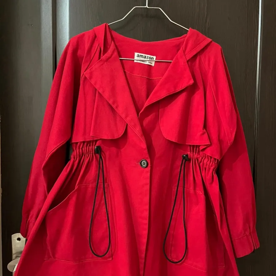 کت یا بارانی کوتاه