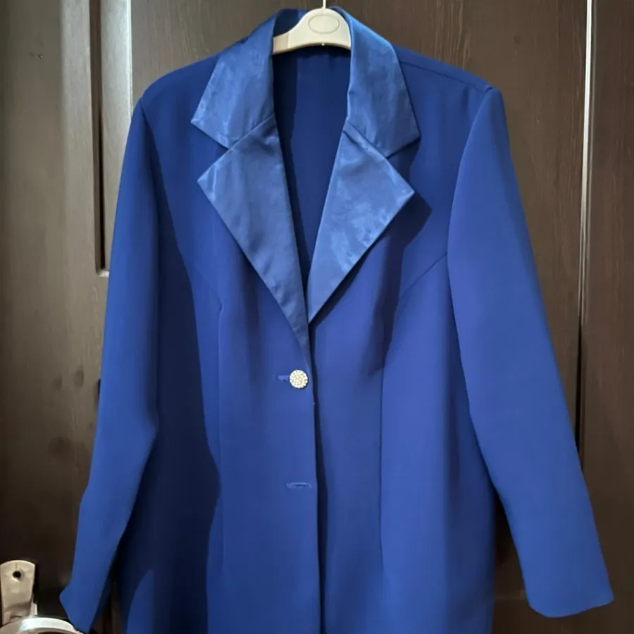 کت ابی وست زیبا