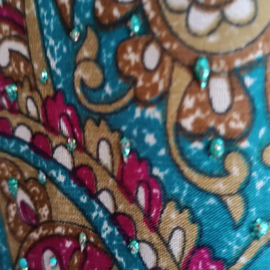 چادر نگین دار رنگی