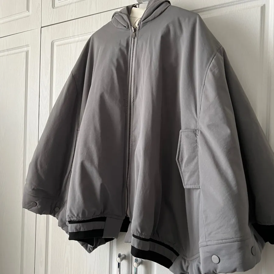 کاپشن خفاشی