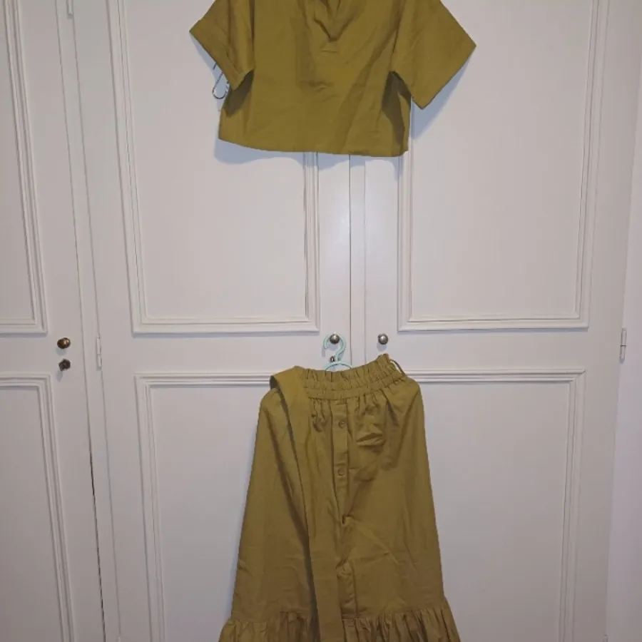 ست کت و دامن