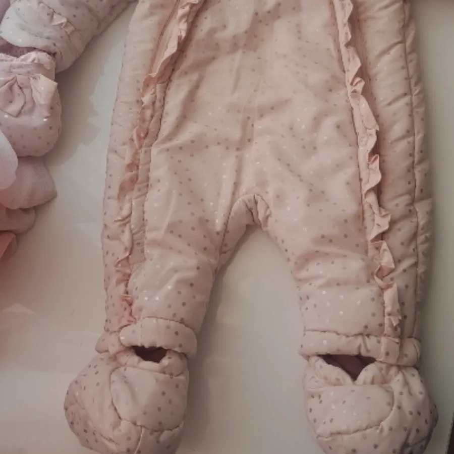 کاپشن سرهمی نوزاد