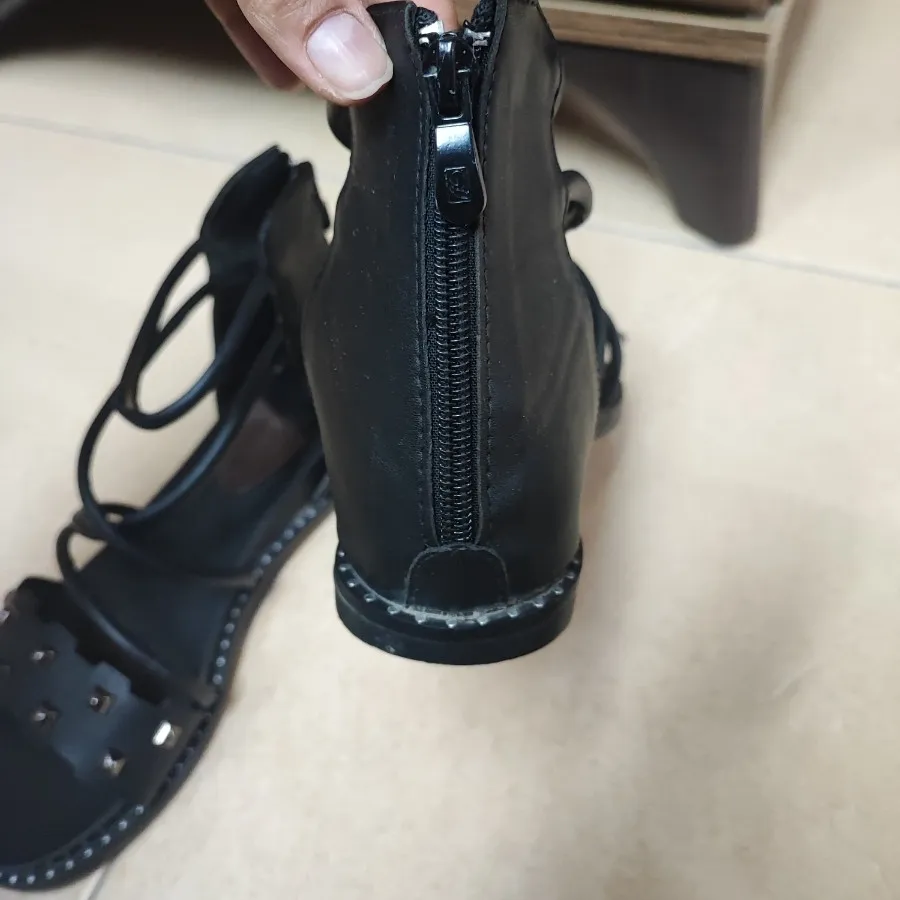 کفش تابستان