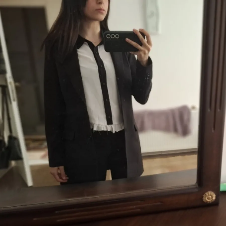 تاپ زیرکتی سفید حریر