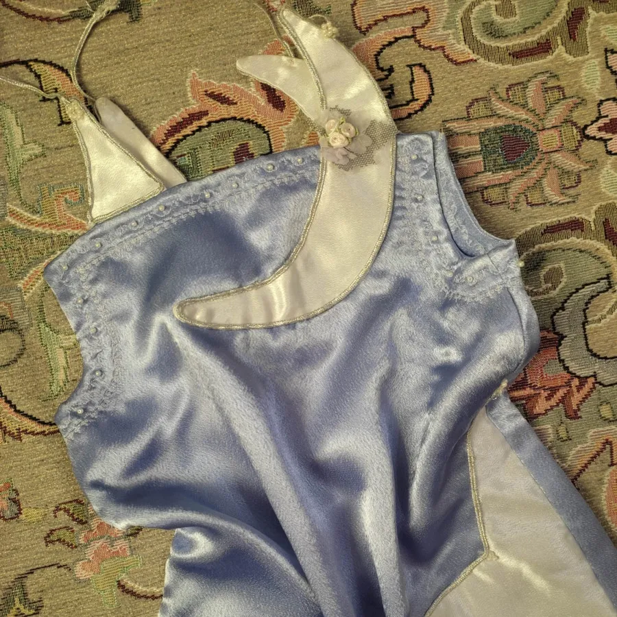 پیراهن دخترانه