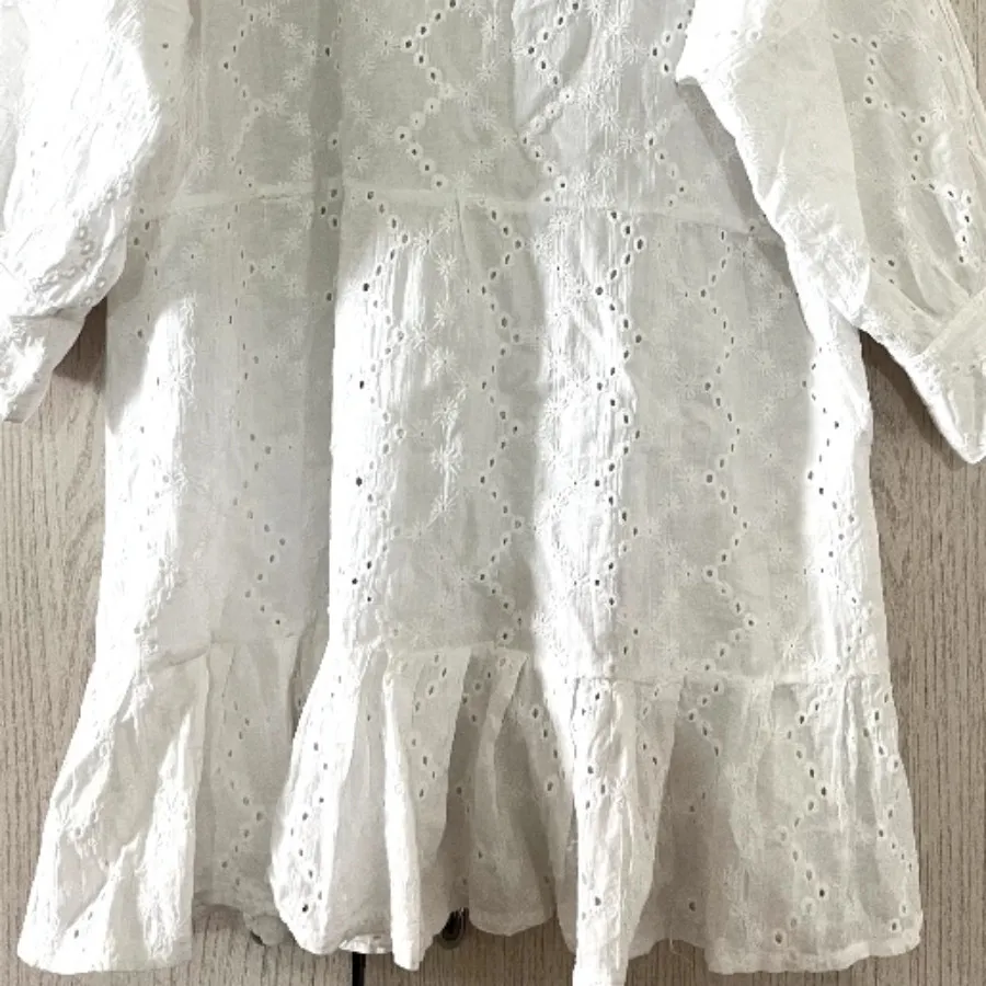 شومیز سفید خامه دوزی