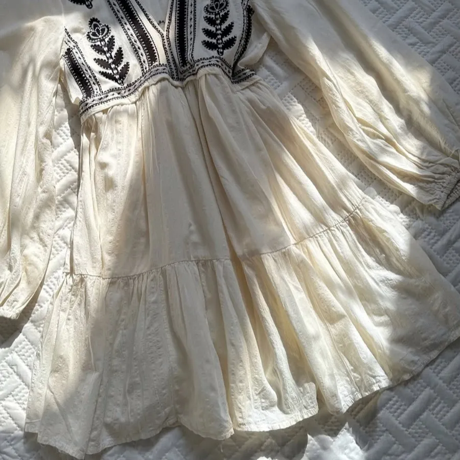 مانتو شومیز سفید شیری