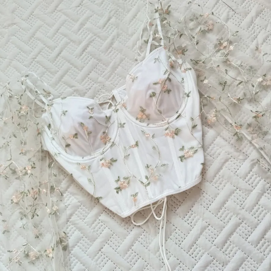 نیم تنه مجلسی عروسکی سفید