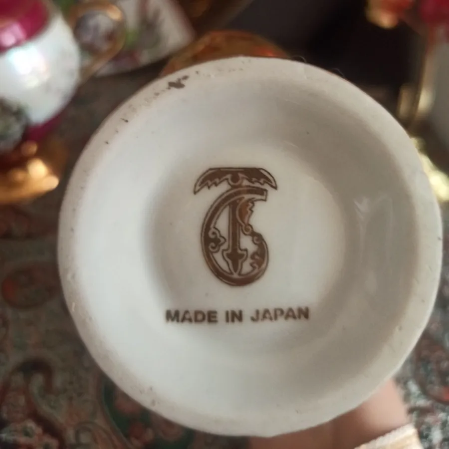 قندان وگلابدان