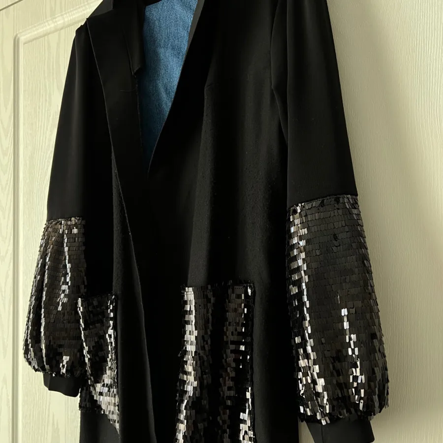 مانتو مشکی مزونی