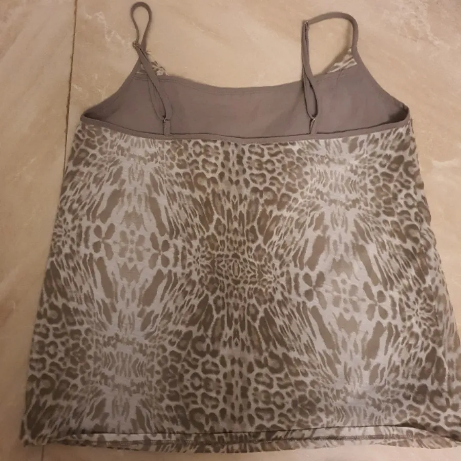 تاپ مهمانی منگو