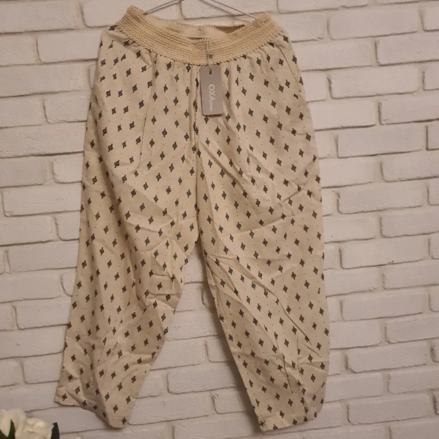 نیم تنه و شلوار