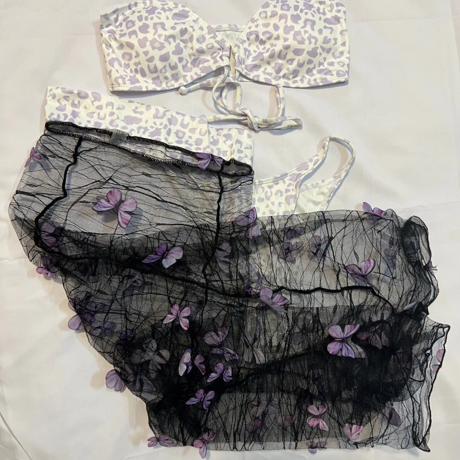 بیکینی سه تیکه