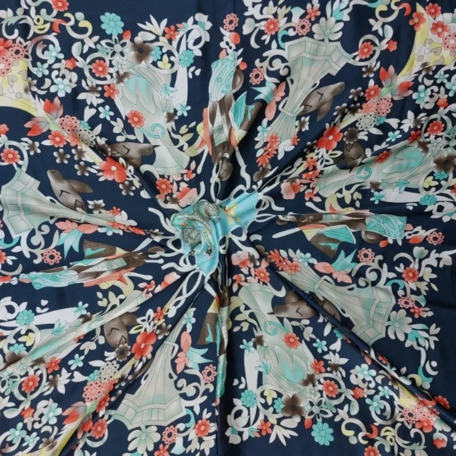 روسری سیلک دور دست دوز