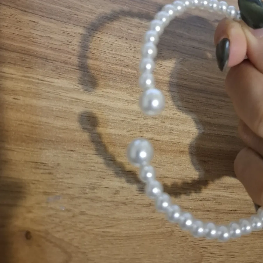 دستبند و گردنبند